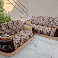 ١٢مقعد • جديد • ما بي ضرر