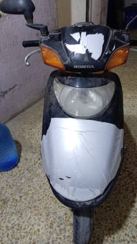 دراجة سبيسي ياباني جاي امشي بيها فجئه طفت ابيع كوم حديد لحد يطبلي يكلي...