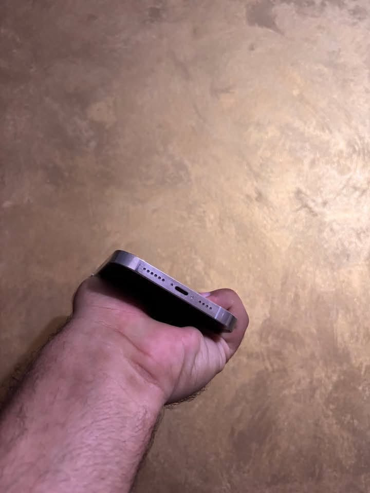 📱 آيفون 13 برو ماكس
🤍 اللون: أبيض
💾 الذاكرة: 256GB
🔋 البطارية: 79%
🛡️ الجهاز مكفول بكفالة عامة
✨ 

💰 السعر: 680 ألف
🤝 بي مجال للشراي 

***********/ واتساب
📍 المكان: بغداد
