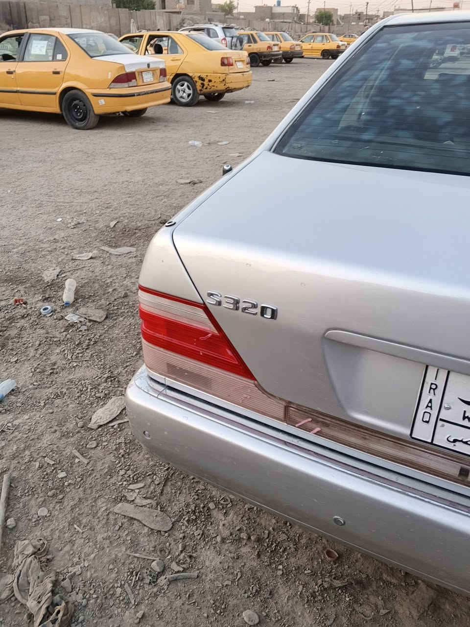 شبح 94 نظيفه صبغ جديد الجماليه تبريد سلايد رووف شغال السياره حلوه بأسمي مكان بغداد البنوك هاتف ***********السعر 75 بيها مجال
