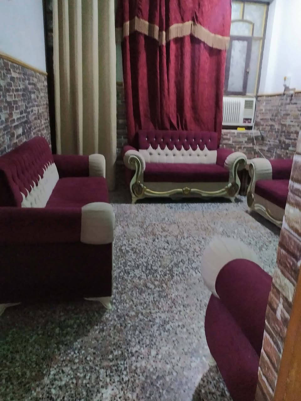 🏡 دار للبيع في حي الصدرين – جهة الروائي
السلام عليكم ورحمة الله وبركاته 🌹
يتوفر دار للبيع بمواصفات مميزة:
📍 الموقع: حي الصدرين – جهة الروائي
📐 المساحة: 100 متر مربع
📜 نوع السند: طابو زراعي – سند 25
🏠 البناء: حديث بالكامل، طابوگ
✅ الواجهة: واجهة كاملة
✅ المساحة كاملة، بدون أي نقص

