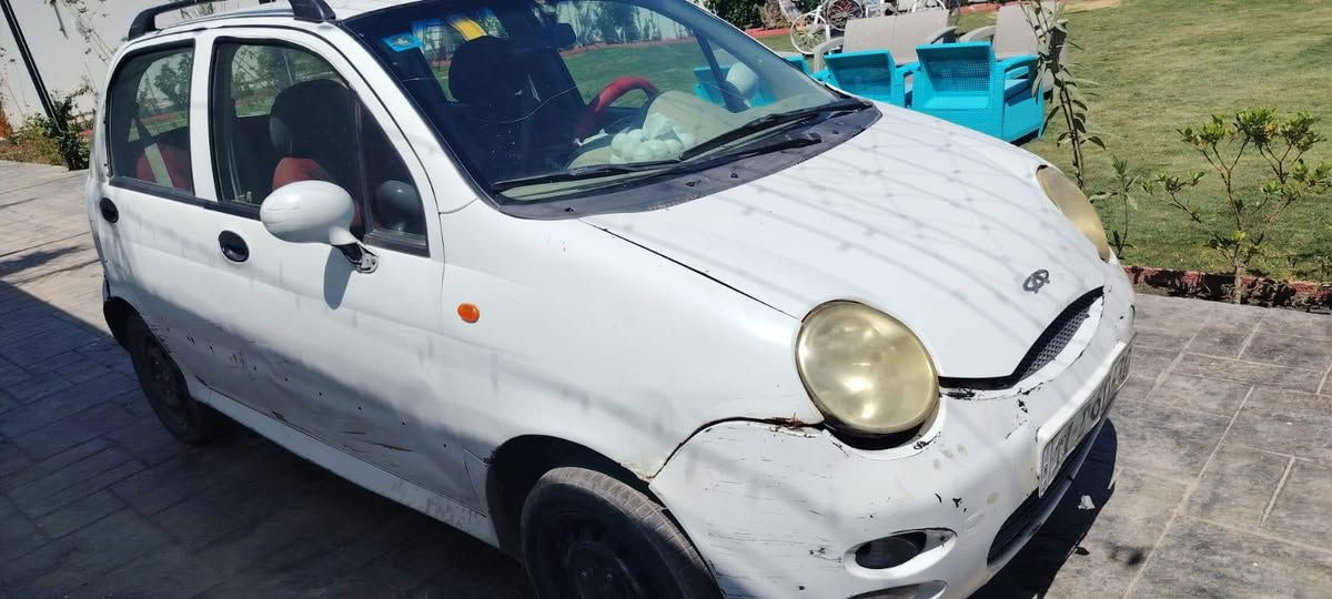 شيري كيو كيو ٢٠٠٨ اربعة سلندر كير اوتوماتيك رقم بغداد الجديد الكشر مثل ما موضح بالصور بي طخطخات تخم تاير جديد محرك تمام والكير حاليا شغال بس اني مسوي الماطور جطل السيارة شغالة وتمشي تبريد عاطل والدكم مال الجام اللي باليدة مال باب السايق مكسورة بس تشتغل سنوية باسمي ونافذة لل ٢٠٢٩ والهزة منتهية السعر ١٦ ورقة قفل واريد تحويل مكاني بغداد الزعفرانية
***********
