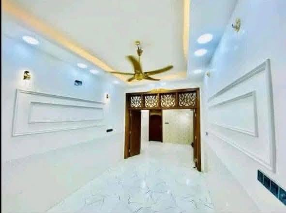 بيت للبيع طابو صرف سند حر 

📐 100م – نجف / مجمع بيتي

مقابيل  مجمع السلطان 

🏠 غرفة، صالة، استقبال، مطبخ

🚿 صحيات (2) + مكشوفة

⚡ جميع الخدمات متوفرة

صطح شتايكر 

شغل مال جناي 

💰 السعر مناسب كلش (جوه السوك  )

 
***********
***********
