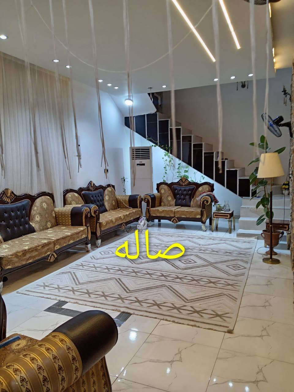 ياالله ” بيوت للبيع المساحه الكليه 850 ” اول بيت مساحته 200متر ثاني بيت مساحته 140متر ثالث بيت مساحته 120متر بتلو مساحته 100متر مظيف خارجي مساحته 13 متر صحيات خارجيات تابعه للمظيف محل 7×5 بناء البيوت حديثا العنوان”الماجديه قرب دكتوره تهاني زراعي سند 25 رقم التليفون ”***********” مكلف بنشر

نص مكتوب في الصور:
- هذا الباب الرأيسيه
- هذا المحل
- صاله
- مطبخ