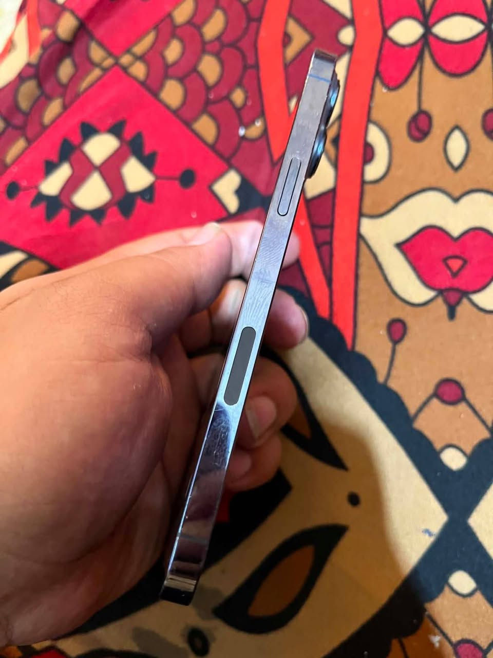 ايفون 13 برو ماكس للبيع لسعر جهاز ممفتوح وممبدل بي شي بي فطر بلشاشه موضح بلصوره قليل بطاريتة ٩٥ ذاكرته ٢٥٦
600 وبي مجال 
*********** الحسينية الراشدية بغداد بيع مستعجل محتاج 
مال العب بي جان مضموم خال بي غراضي  ولا مصعد بطاريه ولا شي
