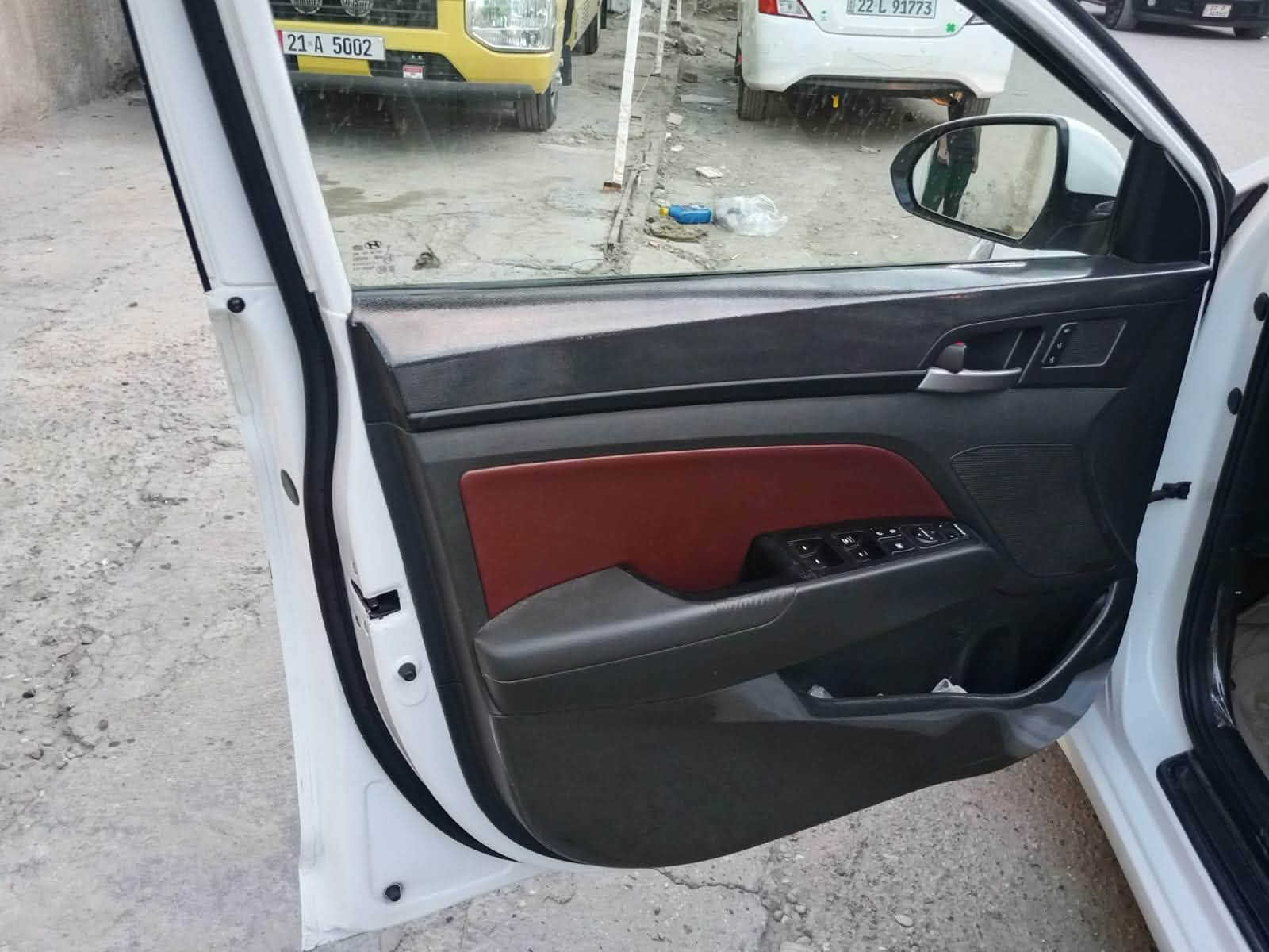 النترا • ٢٠١٧ • ١٩٨ الف