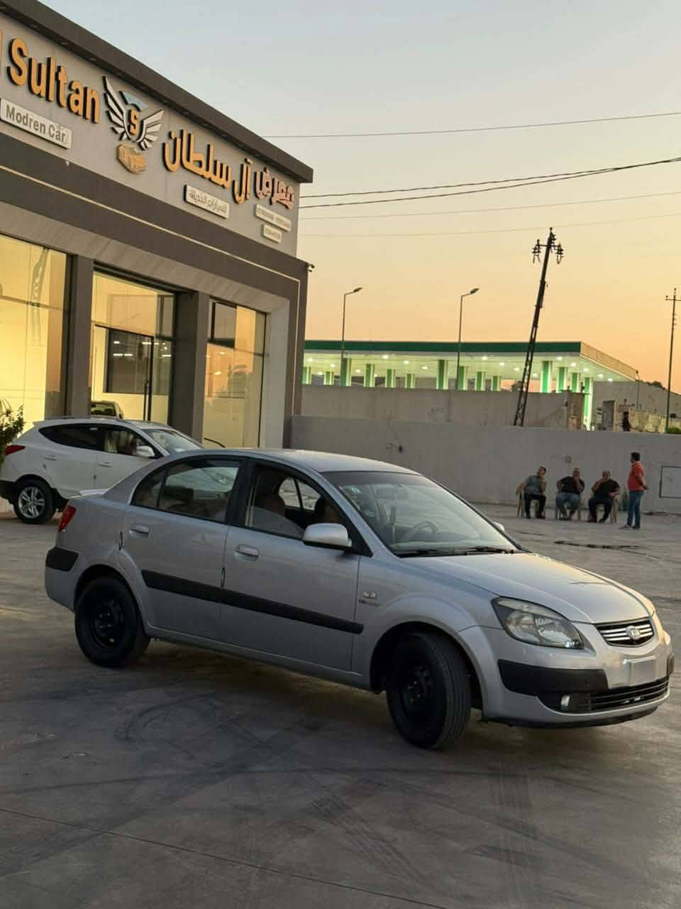 سلام عليكم
للبيع
كير ومكينه شرط
تحويلك بل موصل
رقم انبار مسطرة جديد
بلا ضرر صبغ قبق صندوق ودائر مال جراد
امبدل بيها بوند وجاملغ مال جراد
السياره جاهزه
السعر 75 وبي مجال بصيط
الاستفسار اتصال
 آسيا ***********

كورك ***********
