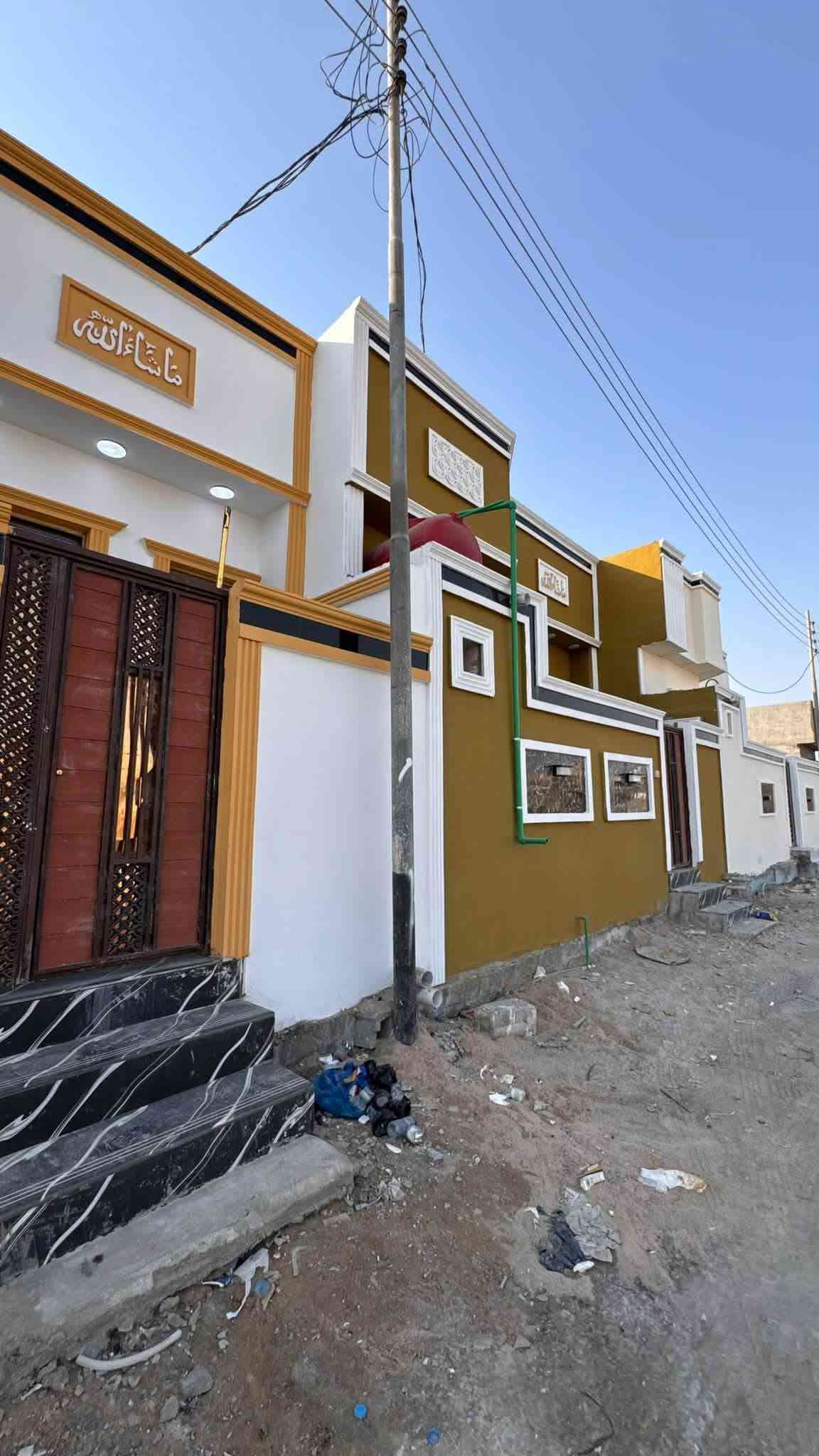 4 بيوت للبيع ب61 مليون
4 بيوت للبيع جدد تسليم مفتاح
 
مساحة كل بيت 100 متر 

يحتوي كل بيت على

غرفتين
صالة
استقبال
مطبخ
صحيات داخلية
صحيات خارجية

شارع البيوت 10 متر

منطقة كاملة الخدمات من كهرباء ومجاري 

منطقة جديدة وهادئة

الموقع حمدان البز

طابو زراعي عراقي سند 25 

السعر 61 مليون قابل للتفاوض

***********
