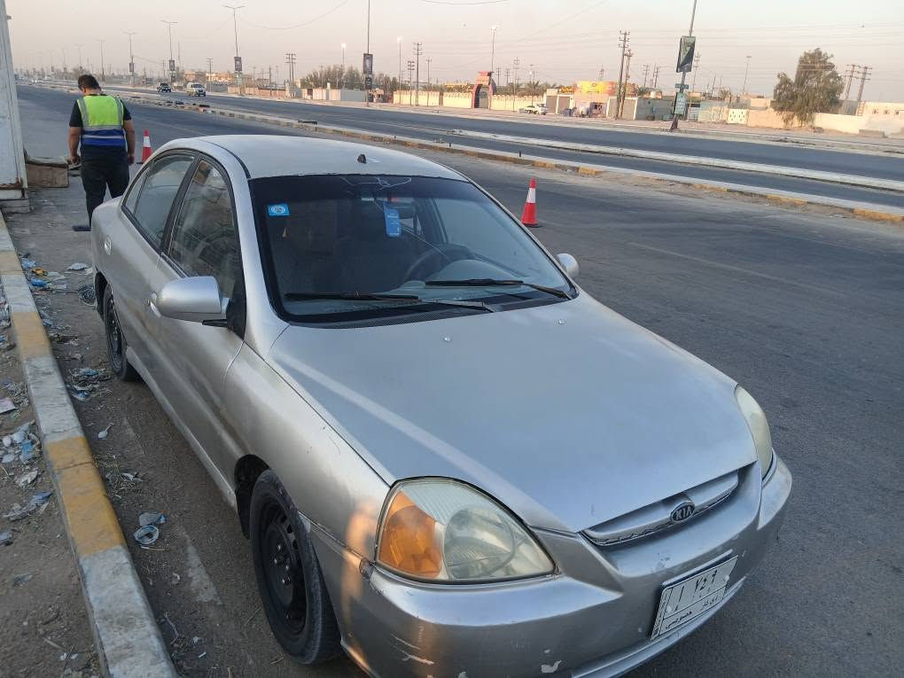 كيا ريو للبيع موديل 2005 كير عادي سيارة جاهزة رقم ذي قار مميز مشروع وطني سنوية ل 2029 مداور ثاني يوم مكان السيارة النجف الاشرف 
السعر 38 ورقة 
*********** واتساب موجود النجف, العراق
