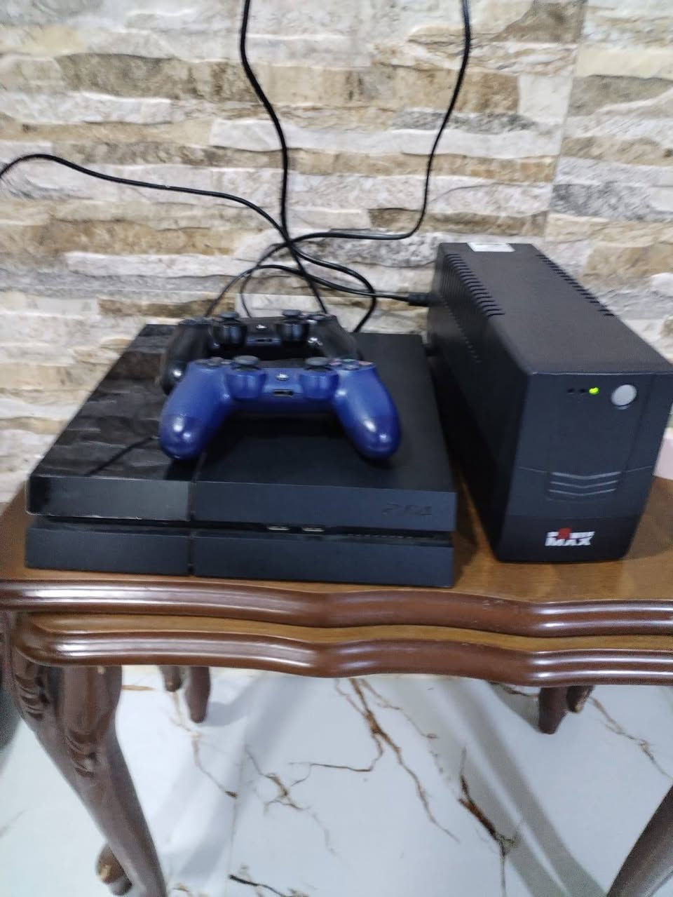 بلي فور جهاز نضيف جداً جداً استعمال قليل برغي مامفتوح بي لاصوت بانكه ولاشي هكر داخلي بدون افلاش الذاكره 512 بي العاب حديث كافة الملحقات بي بدون اليوبي اس مع يده أصلي 
السعر 225
عنوان موصل حي الزهراء فرع الدرايج 
***********
***********
