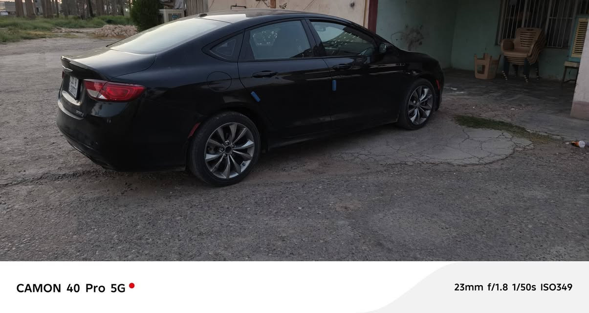 كرايسلر سي200 فئه s محرك 4 يعني 2400 كير 9 نمر السياره موديل 16 بيها بنيد صبغ تخريب بدون حادث وبيها شخط باب الصدر والي وراه ومكحل وبيها تكحيل بجاملغ الي خلف سايق والباقي كفاله عامه وشادلها منظومه غاز السياره ماشيه 184 ميل رقم بغداد بأسمي السعر 105 وبيها مجال *********** مكان السياره الرمادي ...
