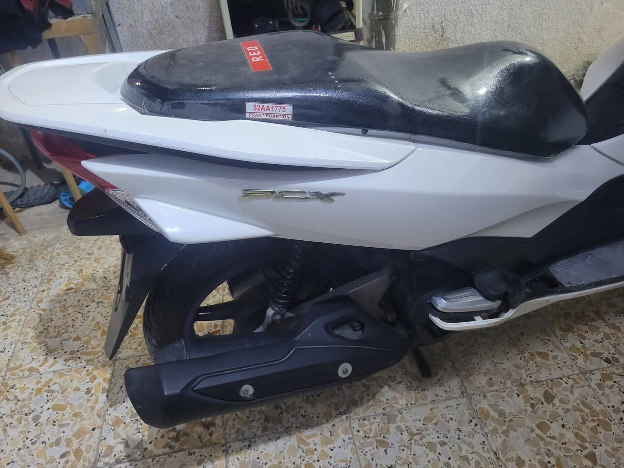 سلام عليكم دراجه PCXياباني مكينه 150ccللبيع السعر1600وبيه مجال للشراي  ***********
