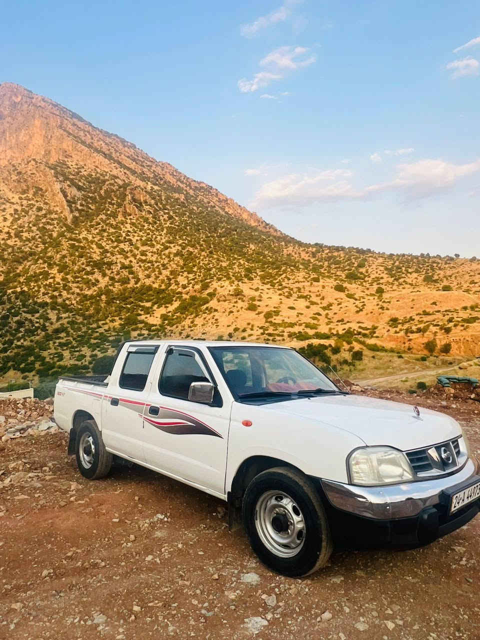 نيسان بيكاب • موديل ٢٠١٢ • ماكو صبغ