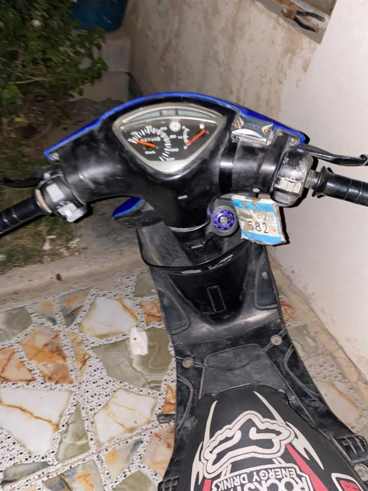 السلام عليكم ماكس عدله محرك ممفتوح ولا مطخوخ مزوده اكسل أزرك وقطره دهن بنفسجي وكلج امامي wf 2018 السعر ٤٥٠ وبيها مجال بسيط مكانها ديالى بعقوبه حي المهندسين رقمي ***********
