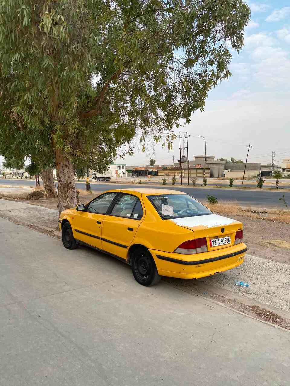 السلام عليكم اخوتي سيارة سمند للبيع موديل ٢٠١١السياره كير مكينه بل جيس. شديتهن اني بيدي كارتون صفر ماماشيات تبرد شغال بس يريد غاز رقمها بغداد  مشروع وطني باسمي تحويل مباشر  بحيث نتكاتب ونطلع للمرور سنويه   لل٢٠٣١ السياره ضررها جانت تمشي ونرفع البونيد عل جام الأمامي فقط البونيد يتسمكر ويرجع بلادي السياره بدون خياسات مثل ماموضح بل صوره سعرها ٣٠بيها مجال للشراي رقم الهاتف *********** اتصل بيك خير وتدلل
