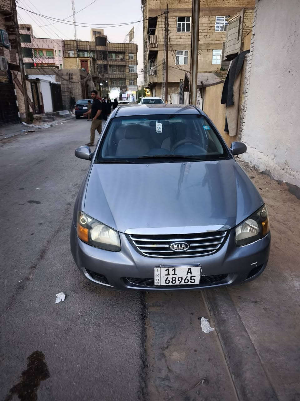 السلام عليكم 
سيراتو موديل 2009 محرك 1600 باسمي رقم انگليزي 
محرك قبل شهرين مبدله كير شغال 100%
اريدها ب 68 مع المجال
السيارة بيها نواقص تنزل من سعرها والتبريد عاطل
التواصل على الارقام
***********
***********
مكان السيارة كربلاء
