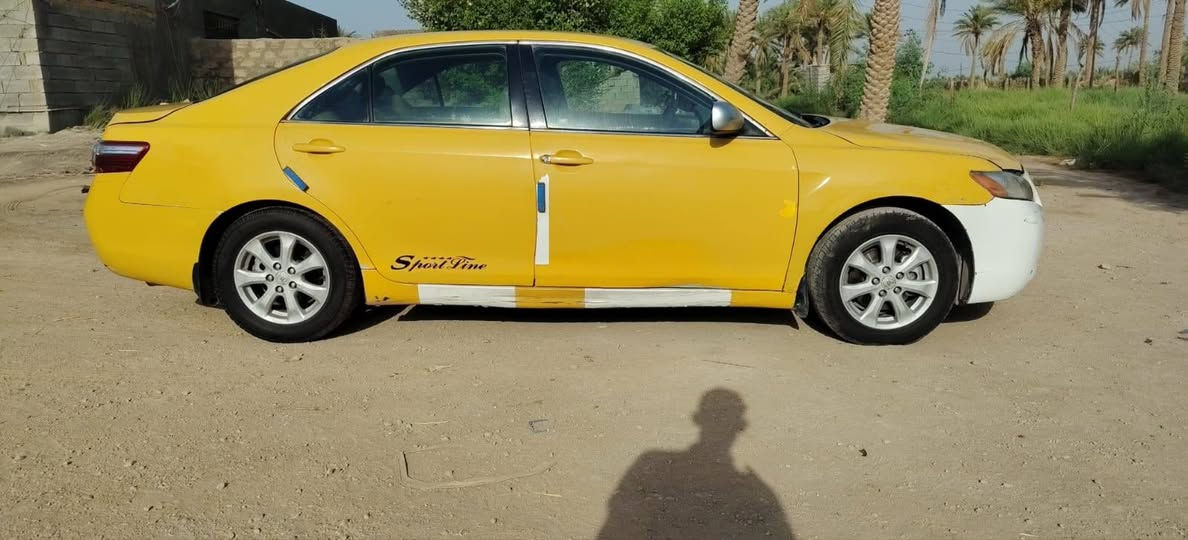 سلام عليكم كامري 2009 وارد امريكي سيارة جاهزة مكينة كير حداديه تبريد تخم تاير كهربائيات باتري جديد راديتر جديد كله جاهز سيارة ضربته من امريكا طخة بسيطة بالجاملغ الخلفي بدون دواخل  والباقي كفالة ليبل واحد مصفرة هيئة وغرامات سنوية بسمي تحويل ثاني يوم السعر 69وبيه مجال الاستفسار على الرقم ***********  مكان نجف. مشخاب
