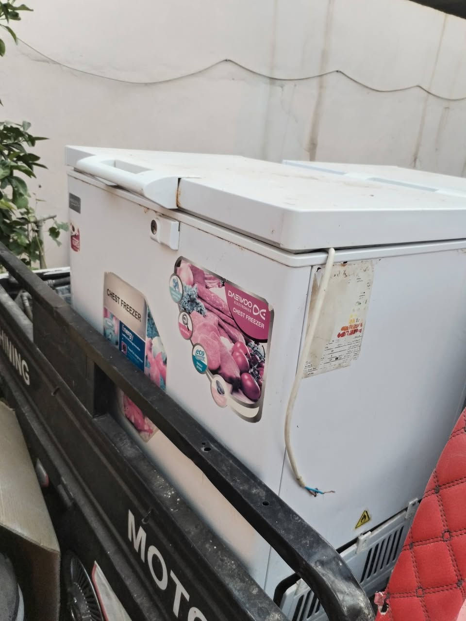 للبيع *********** وات ساب

