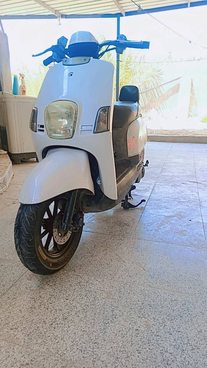دراجه بوليس كابريته
سعرها 800 وبيها مجال

مكاني بصره ابي الخصيب 

الدراجه مكفولة 
***********
