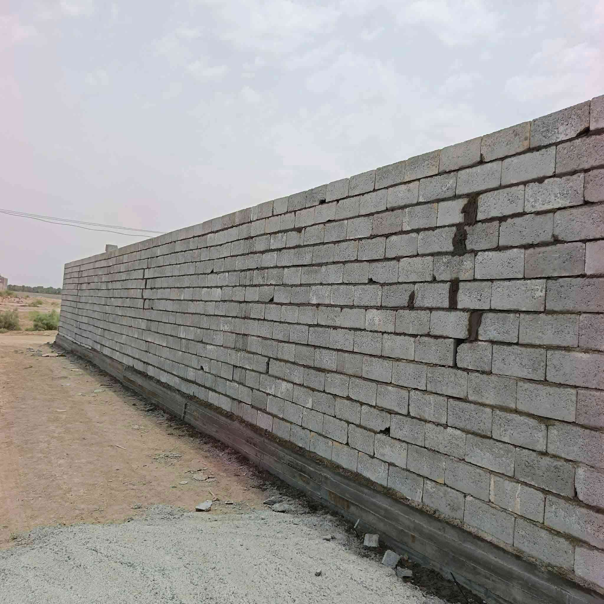 *🏗️ كادر خلفات بناء  بلوك وفرمستون  - بغداد فقط 🏗️************
بلوك وفرمستون  

✅ *دقة في العمل *

✅ *أسعار مناسبة*

*#بناء #بناء_البلوك  #بناء_منازل #بغداد* 🧱🏠
