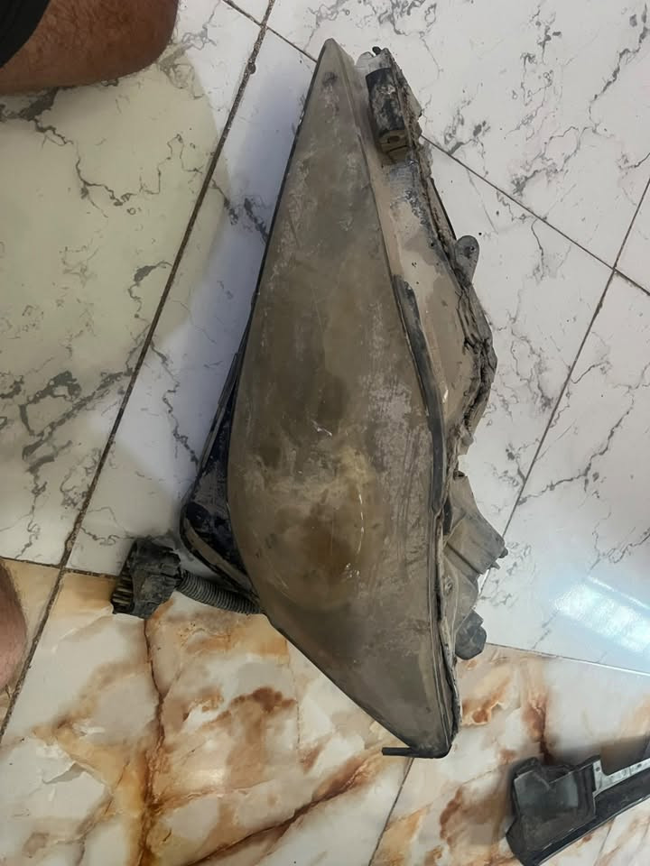 غراض لكزز اي اس 350 مال كصه قيم بل اليرضي الله وخذهن
التواصل ‭***********‬
