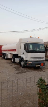 رينو صهريج للبيع موديل 2005 سنويه جديده طوناج ساقط كهربايات كوله شغله ...