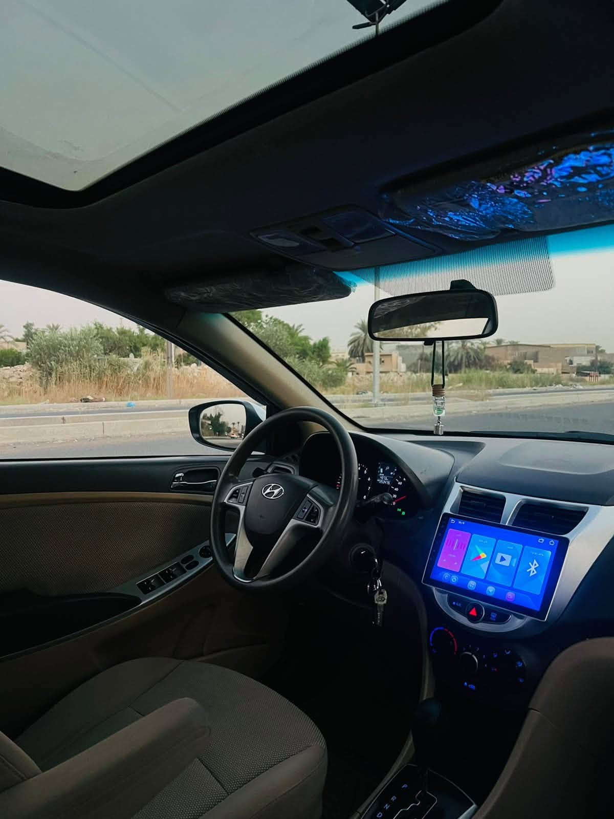 سلام عليكم
للبيع اكسنت خليجي موديل 2015 السياره فول بيها ربع جاملغ صبغ رقم بغداد الجديد هزه جديده سنويه جديده بسمي تحويل مباشر شاشه كامرا سلايت منضومه زنون كامله بيها صدر امامي خلفي جديد السياره جاهزه مناقصها اي شي مكاني بغداد العامريه *********** السعر 98
