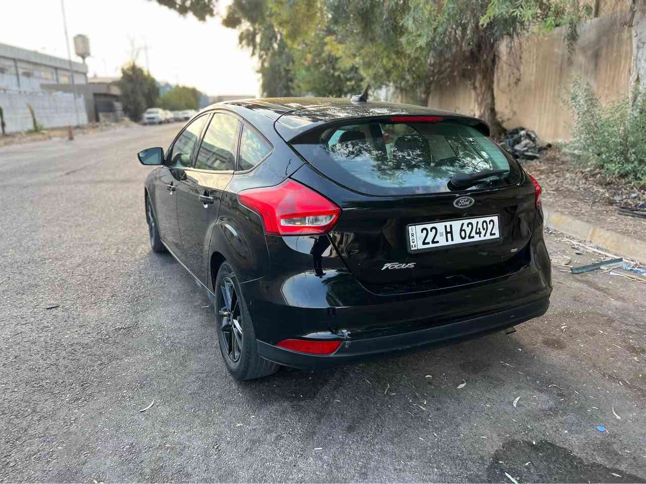Ford Focus     🔥🔥75💲🔥🔥
مۆدێل:2018
118,000 Mile
چوار پارچە  بۆیاخ، لەگەڵ سێ جێ تعدیل بەبێ داخڵ و بەبێ ئێرباگ پێشی کەپسە بەوابەش بیلادە 
حادسە زۆر کەم و سووک
تابلۆ و سەنەوی نوێ 
گێڕ و مەکینە بە شەرت نەکرایتەوە 
رسمی سۆنەرەم دانایە
العربية

Ford Focus
الموديل: 2017
الممشى: 85,000 Mile
اربع قطعة  صبغ، مع ثلاث مکان باردبدون داخلي وبدون إيرباغ
حادث خفيف جداً
رقم وسنوية جديدة
گیر والمحرك بشرط
سونه ر موجود 
نڕخی75$ 
مەجال
شوێن / هەولێر
*********** أربيل, العراق
