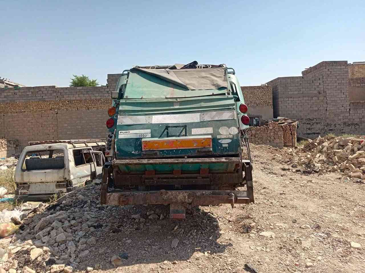 كابسه للبيع هينو انكر مكينه تنقص كير اكسن شاصي مكفولات تخم تاير جديد ،
صدر جديد  حجم الكبسه 8 ونص الكشر،  مثل ما واضح ب الصور سياره حلوه وجاهزه للشغل تحويل ثاني يوم رقم بغداد انكليزي 
العنوان بغداد المعامل بستان سامي قرب محطه ابو زياد السعر، ١٥٠ وبيها مجال للطيبين
‎***********
