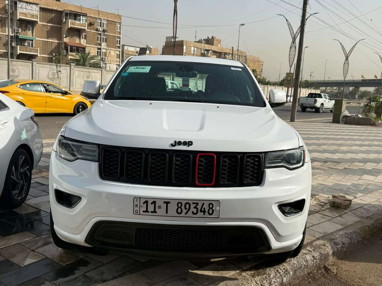 السلام عليكم جيب  بيع أو مراوس رقم بغداد باسمي موديل ٢٠١٨ بلاك توب بيها صبغ أربع قطع بدون دواخل سياره جديده ونضيفه وجاهزه صندوك كهرباء شاشه كار بلي تبريد قطعتين صدر جديد امامي خلفي  نفض شرط تراي زيرو عليها برمجه خليجيه حماوه ويا تبريد وبلزدحام ربع تراي يخبل كير مكينه بلباكيت مكانها بغداد الغدير مقابل شقق عارضها ب١٨٠ وبيها مجال للطيبين ***********
