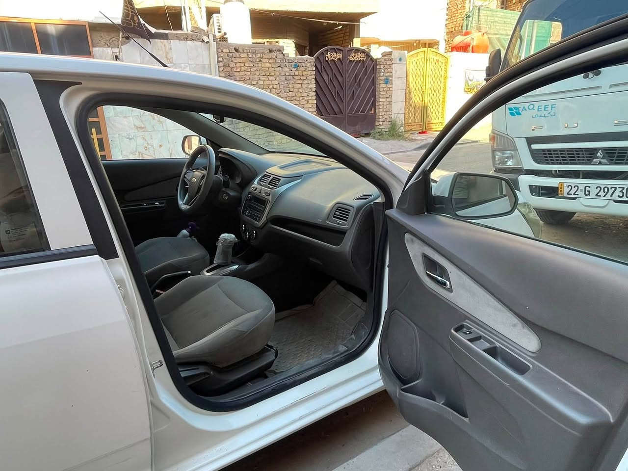السلام عليكم شوفرليت كوبلت
2016 باسمنه تحويل مباشر 
بيها جاملغ الامامي صفحة سكن طخه شبر ومصلح بدون فتح 
وضربة بجاملغ الخلفي نفس الصفحه ظهر البكلايت ومصلح همين ثنيهن صغار ومصبوغ ع كدهن والبنيد مطخوخ من فوك ماشرات كلهن 
مكان بغداد  الشعب 
***********
