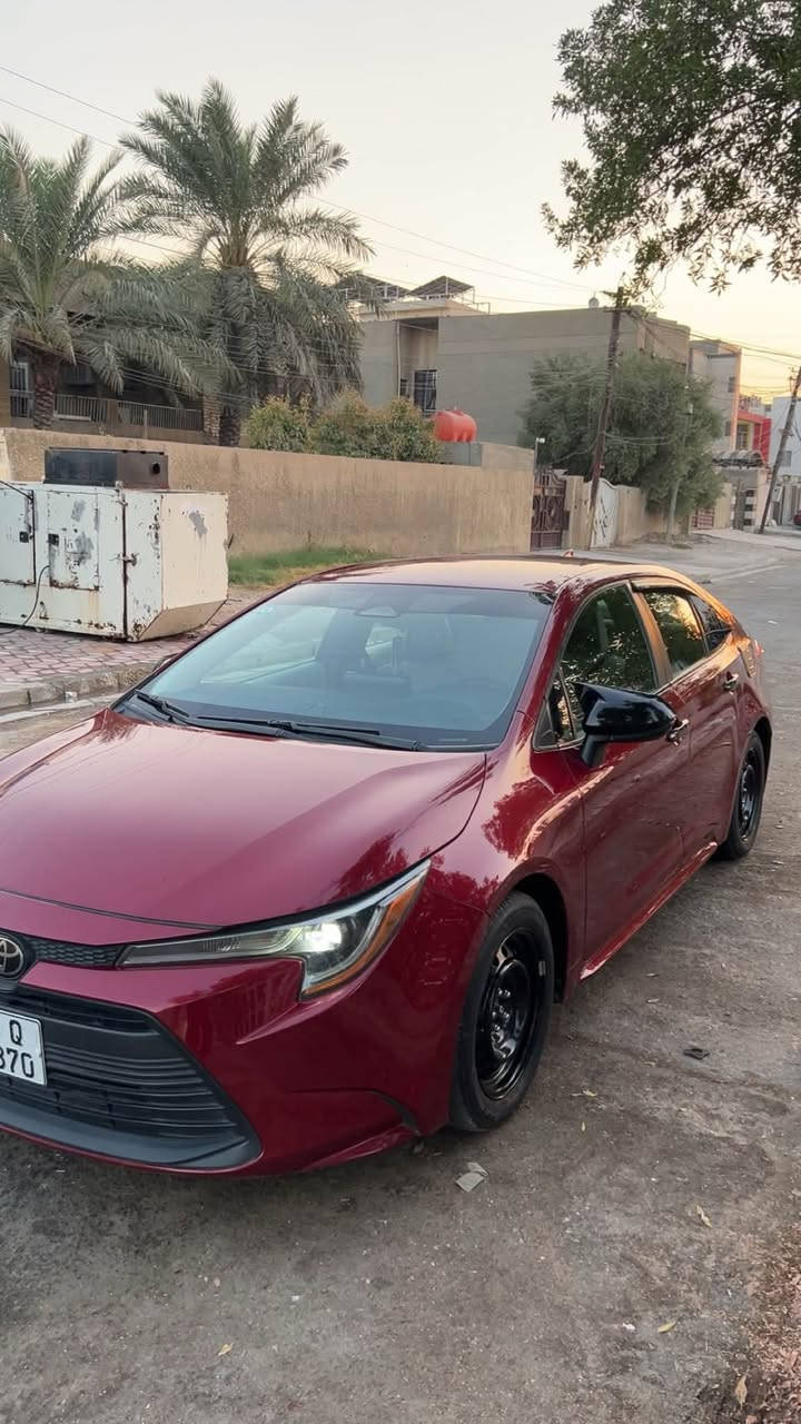 يا الله سلام عليكم شباب كورلا 2024 وارد امريكي بانزين مكينه 2000السياره حادثها غرق15‎%‎ وبيها قطعتين كلير من امريكا التكمه مصبوغ منها نص والجاملغ الخلفي هم مصبوغ منه نص والدعاميه الخلفيه صبغ وبيها طخه هنا صارت بل جاملغ الخلفي صفحه السكن رجعتها على البارد السياره ماشية 33 ميل السياره حلوه ونضيفه ونصبتها حلوه رقم بغداد تحويل ثاني يوم مواصفات رادار امامي وتحديد مسار ومثبت سرعه وشاشه وكامره ولايت زنون جام اوتو معروفه مواصفات ال le محيتاج اذكرهن مكان السياره بغداد الامين الثانية رقم الاتصال بجم كبس واي قطعه تبديل مابيها ليبل واحد السياره
 ‭***********
*********** 
صور السونار موجوده بل منشور ♥️ سعر السياره 155 وبيها مجال بسيط
