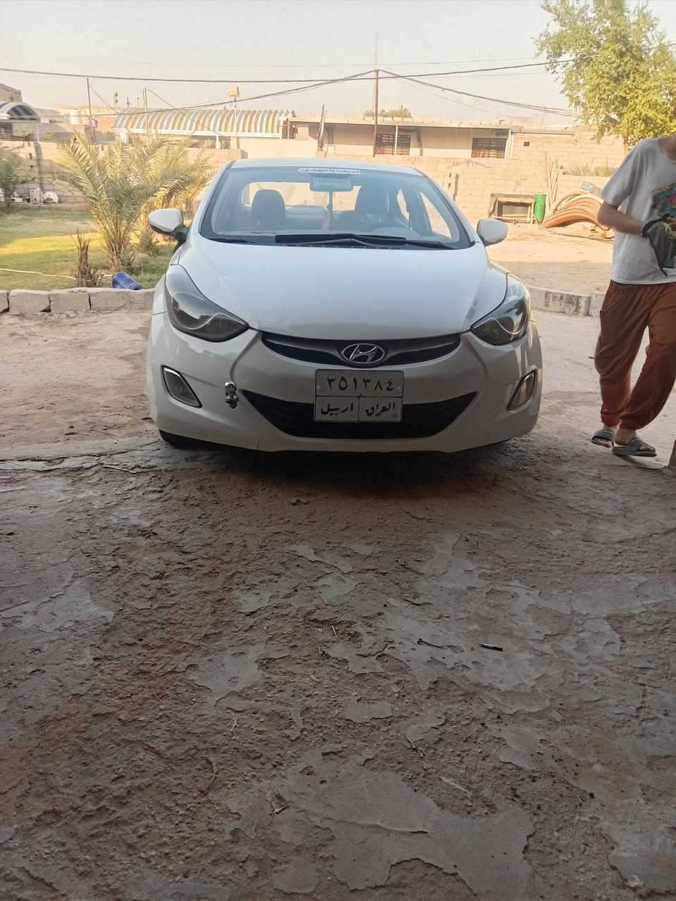 النترا 2014 مكينة 1600دوش ابلادي السياره مكفوله عدا شبر بارد بالبيد والهلال الجاملغ الخلفي مصبوغ
