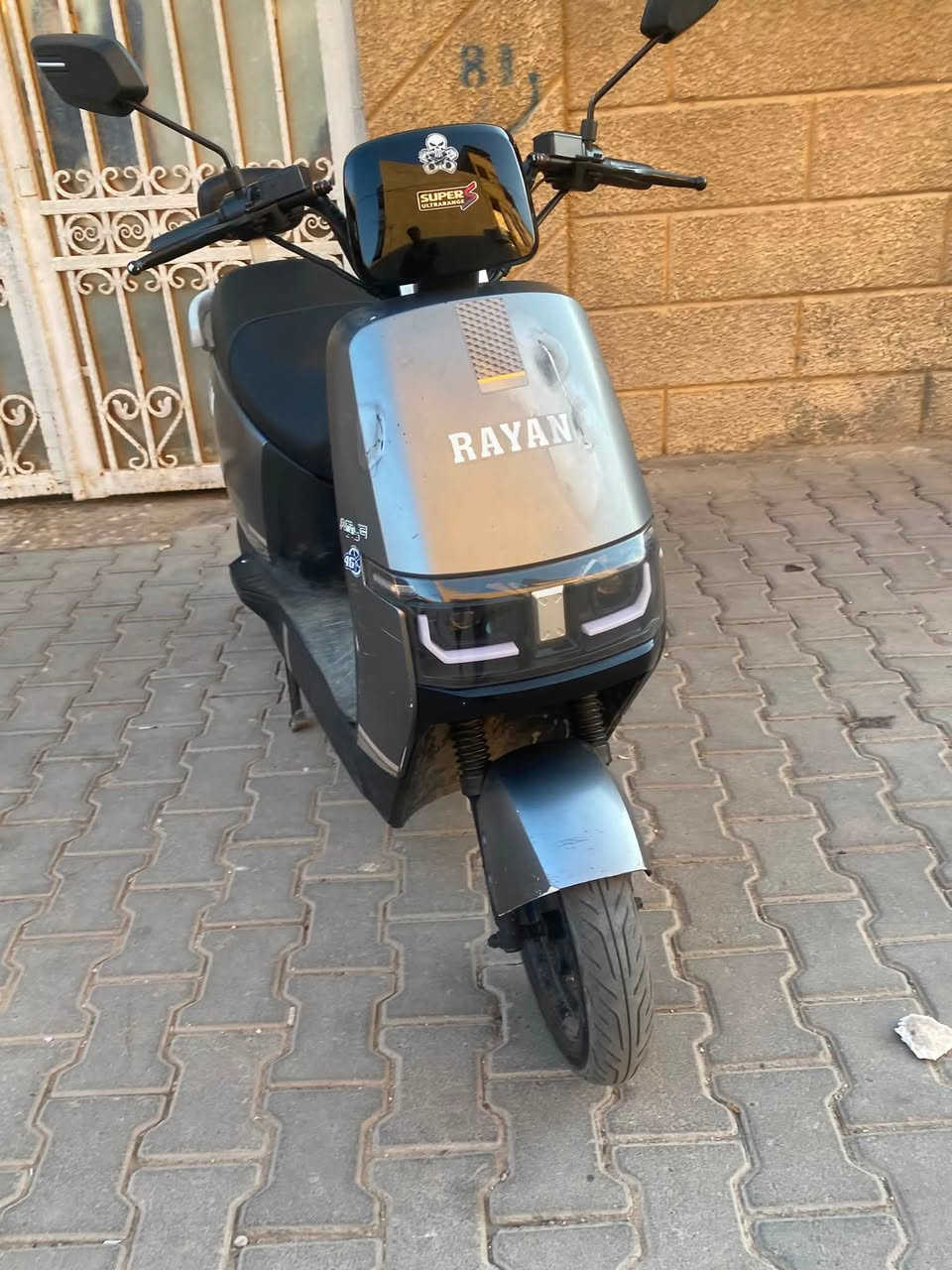 سلام عليكم دراجه ريان c2 ست بطاريات ٣٢ امبير ملفه ١٢٠٠ ثلاث سرع العطلات تبين بل شاشه رايده ب٧٥٠ وبيه مجال مكاني بغداد الكاظميه ***********
