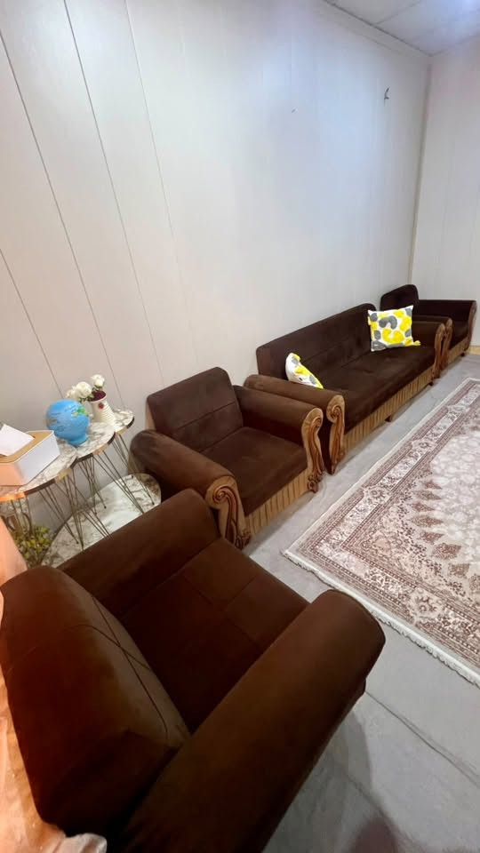 قەنەفە ی ١٠ نەفەری کوالێتی دەرەجە یەک، ئۆرجیناڵ، دەستکردە، و جوانترین ڕەنگەبۆ وەرزی زستان.. کەلار- گوندی ئەڵمانی - بەردەسوور … ***********
