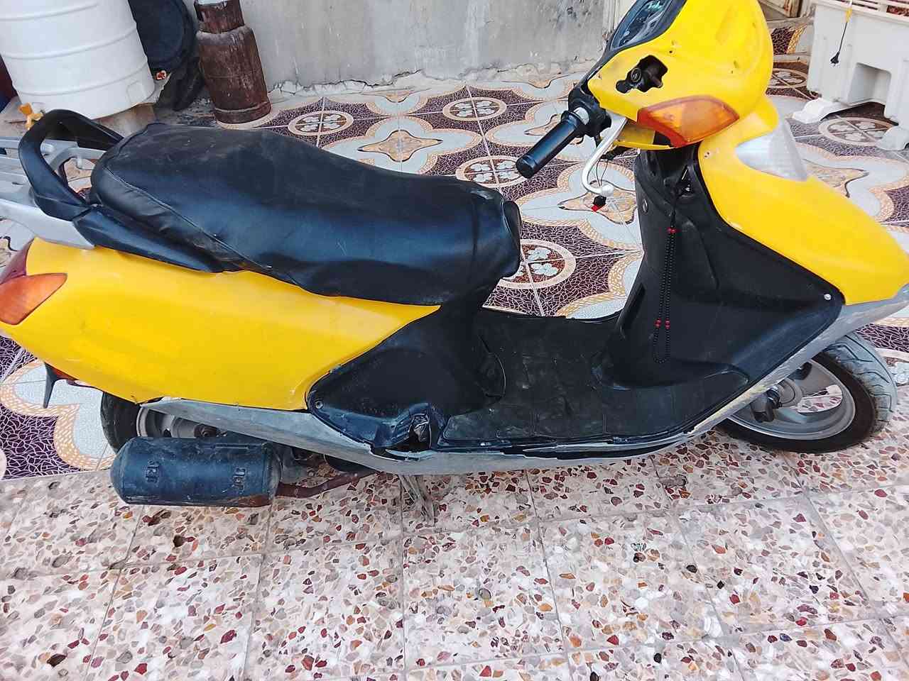 السلام عليكم ورحمة الله وبركاتة دراجه نوع سبيسي اوراق باسمي
*********** واتساب
*********** اتصال
ابيع كوم حديد السعر 100 قفل قفل قفل بدون عمله راجآ
