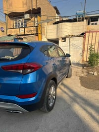 توسان • 2018 • بدون دواخل