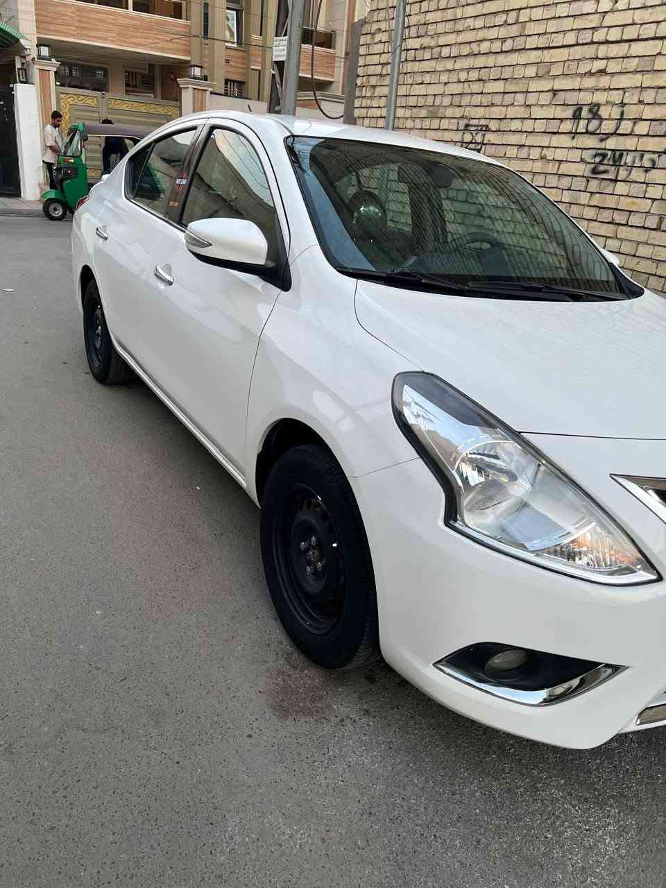 سلام عليكم نيسان سني
موديل 2025 
موصفات تحكم استيرن شاشه بلادي اشاير بل مري يدات نيكل اربع جام كهرباء سياره ماشيه 22الف دوشمه كشنات ارضيه جلد بارد قليل بدون صبغ جنطه فقط
سعر 125 بيها مجال الي يحب يتصل على رقم
***********
