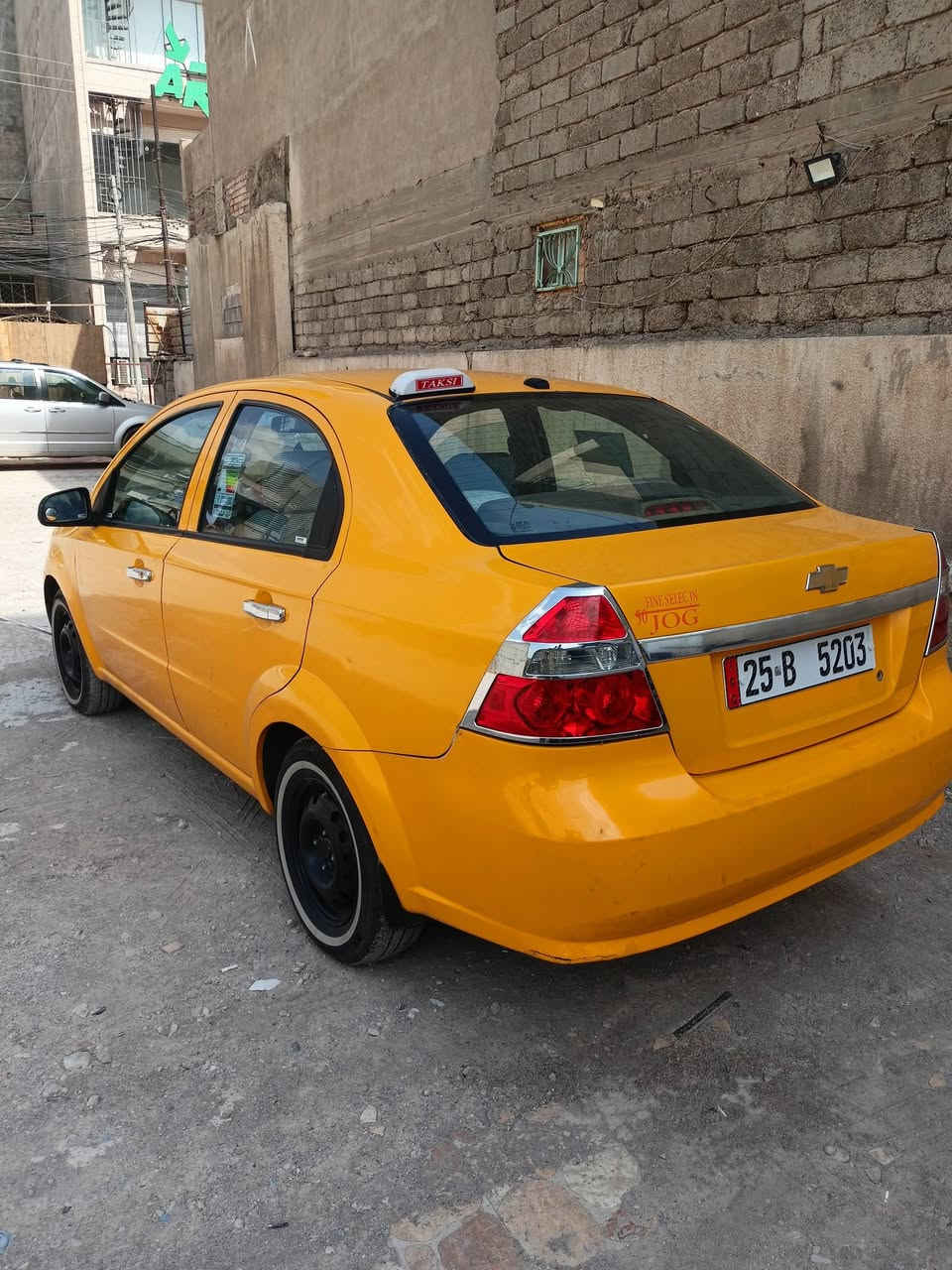 افيو 2009انكليزي هزه جديده داخل لونين باسمو تبريد ثلج تدفيه هييه وغرمات صفر بدون ضرار شرط التحويل طخم امامي جديد السعر 55وبيها مجال قليل اني مكلف بل نشر خاص ماجاوب ***********
