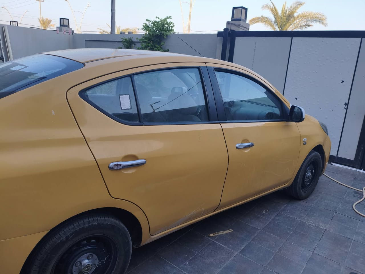 نيسان صني موديل 2014 رقم بغداد ماناقصها اي شي سعرها 80$ عنواني كربلاء
***********

