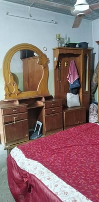 غرفة نوم • بدون قنصور • واتساب