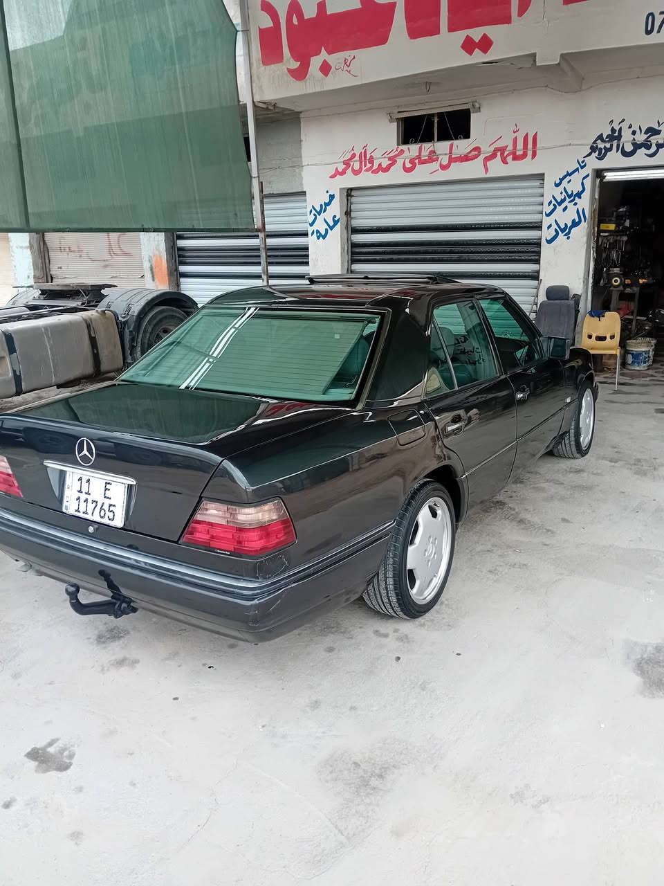 سلام عليكم مرسيدس بيبي اصل موديل ٩٤ حجم 320E  محرك خراطيم السياره فول موصفات محرك وكير وحداديه كفاله عامه رقم بغداد بسمي تبريد ثلج السياره جاهزه من كل النواحي السعر ١١٠ $ مكان السياره واسط عزيزيه الاستفسار الاتصال *********** تحياتي للجميع
