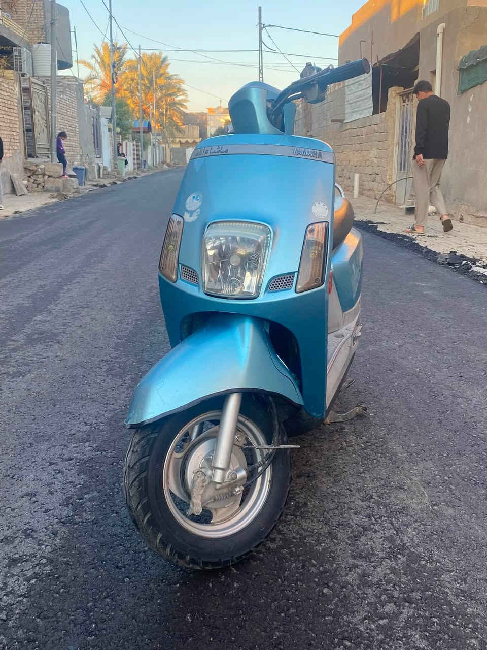 السلام عليكم اعاده النشر بسببب الوعود الكاذبه دراجه ماكس بوليس مسطره نوزل كفاله للبيع نضيفه شوفت عينك تعال افحص وكلب وشوف بعينك السعر ٩٥٠وبيه مجال للشراي متوازي علا بيعته الرقم *********** العنوان ديوانيه حي العسكري قرب محطه الكفيل
