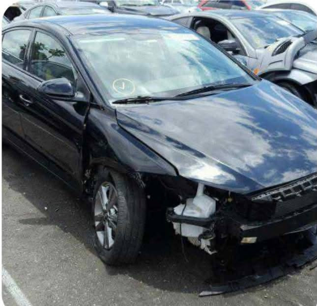 سلام عليكم النترا 2017 امريكي نص مواصفات محركها 2000 دوش  رقم سليمانية

حادثها جاملغ امامي من جهة عكس سايق و حافة جاملغ الخلفي على كد شبر و مكحلة  
و بالعراق دعامية جزء بسيط و بطانة تك

كل شي شغال تبريد كهربائيات 

العنوان بغداد- زعفرانية 
ترهم بيع او مراوس 
***********
