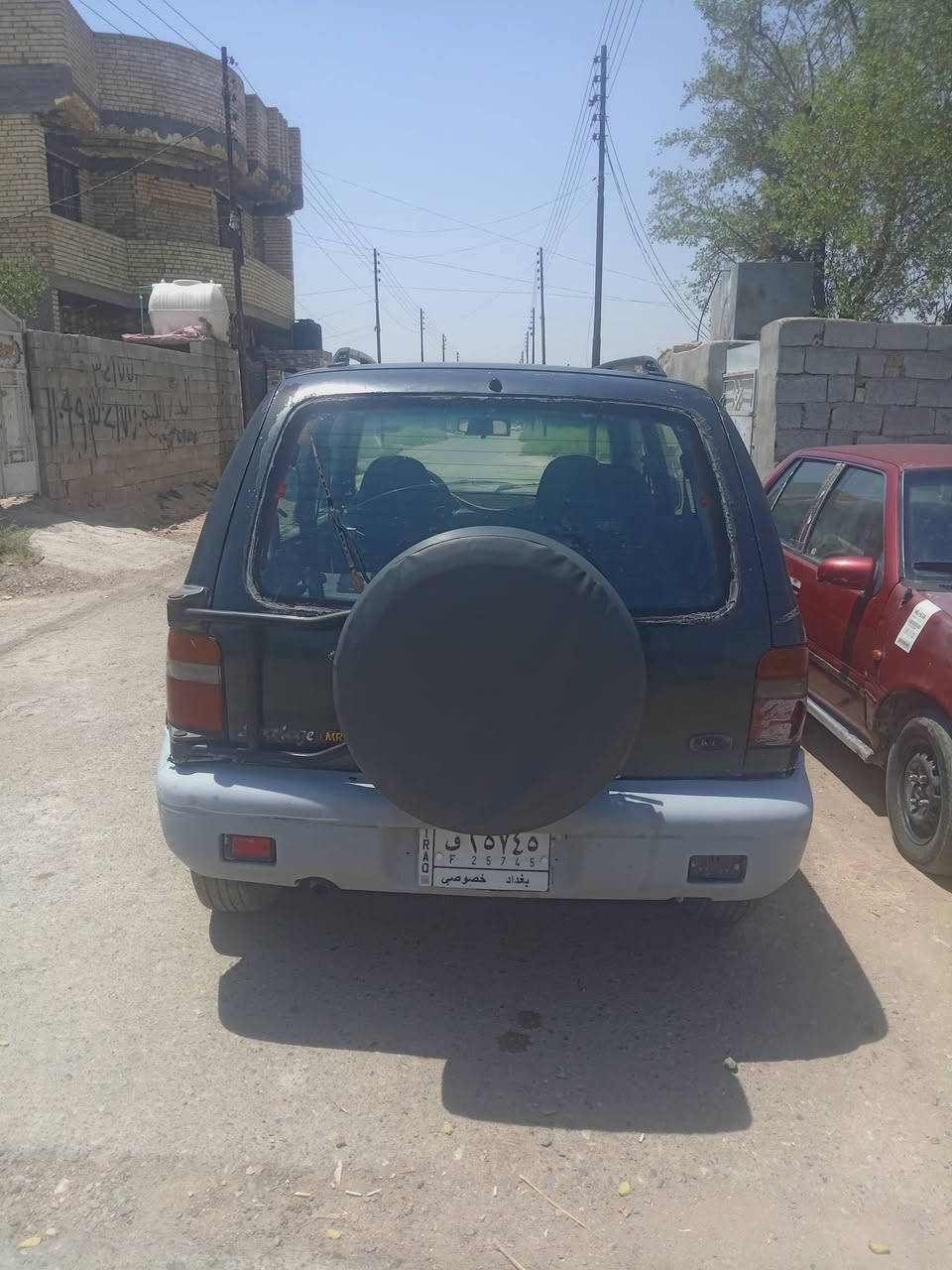كيا سبورتج ٩٣ للبيع السعر 32 وبيها مجال العنوان بغداد حسينيه المعامل مقابل معمل غاز الرصافه رقم الهاتف ***********
