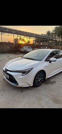كورولا موديل ٢٠٢٥ مكفولة ماشيه ٤٠ دوشمه كشنات ارضيه سعد الجانبي الرقم ...