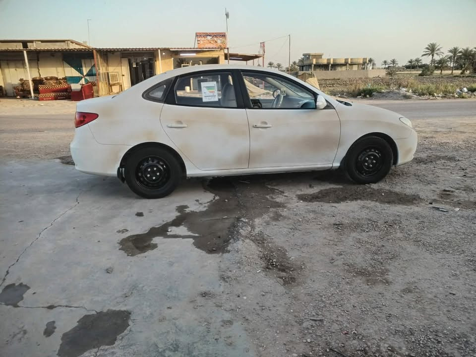 السلام عليكم
النترا مقدسه ٢٠١١ كفاله عامه جاهزه من كلشي كير مكينه بوضع الشركه حداديه جديده عليها ادامه كامله متصرف عليها شي بيها تكحيلات بالدوس بسيطه مكينه ٢٠٠٠ دوش 
مكاني بالحله ناحية النيل 

هذا رقم صاحب السياره ‭***********‬
