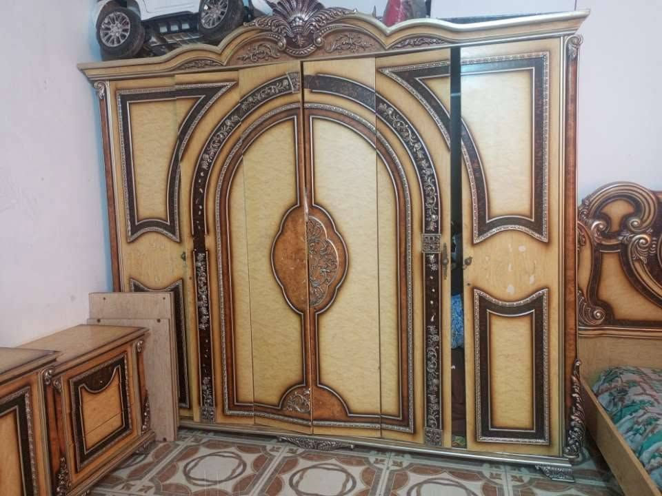 سلام عليكم غرفه مع دوشك  وتخم ب225 مكانهن زعفرانيه دور الصحه ***********تواصل واتساب
