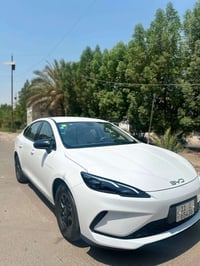 سيل فايف زيرو ماشية فقط 120 كيلو بانزين فقط كامل ملحقات بصمة وكارت ولو...