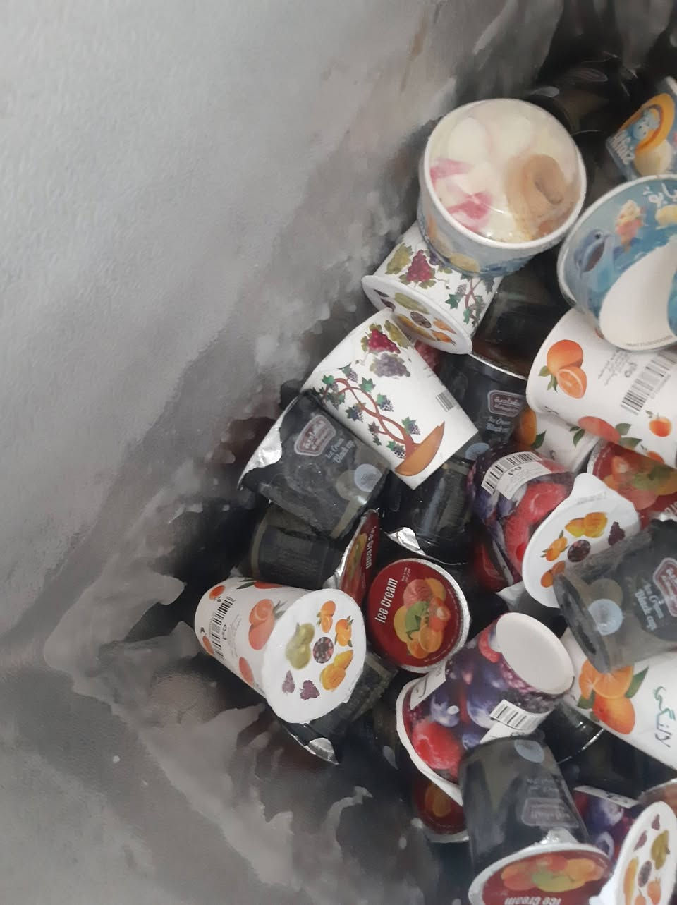 براد ومجمده للبيع اخو الجديد العنوان ميسان القادسيه ***********
